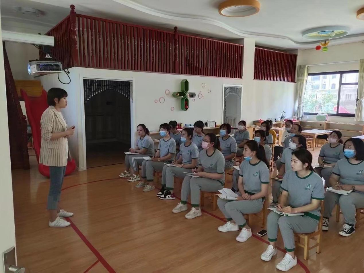 山(shān)東濰坊華府一品跨世紀幼兒園：緊跟跨世紀步伐，做高品質(zhì)幼兒園