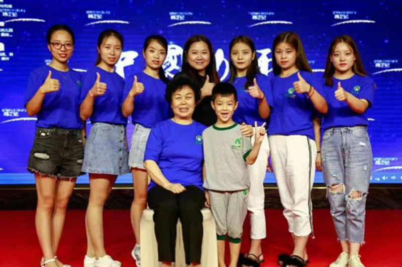 河南鄭州聖得跨世紀幼兒園:促進師資成長(cháng)措施有(yǒu)哪些?看她家!