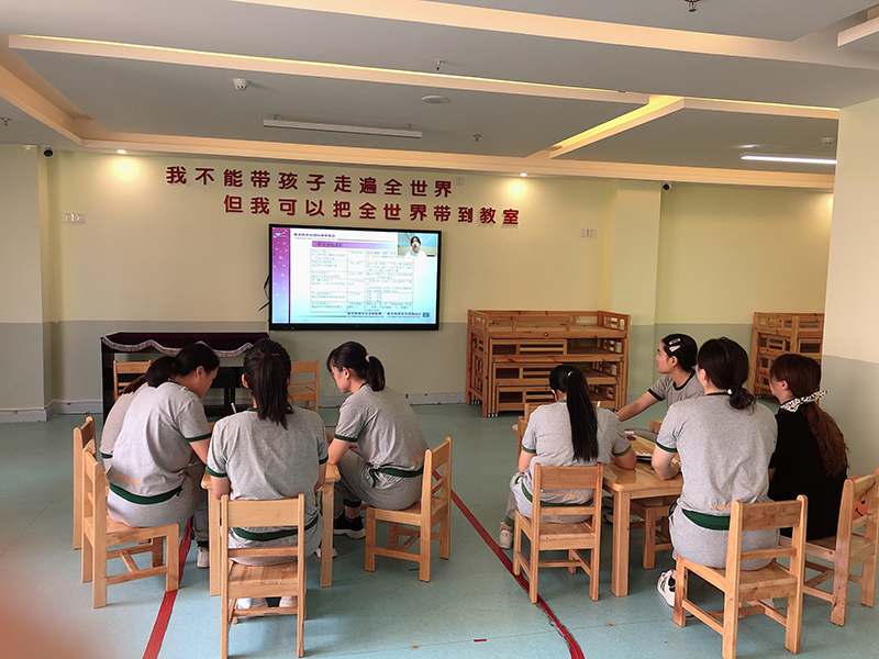 跨世紀總部9月後續服務(wù)直播今日結束,全國(guó)聯盟園在線(xiàn)學(xué)習點贊!